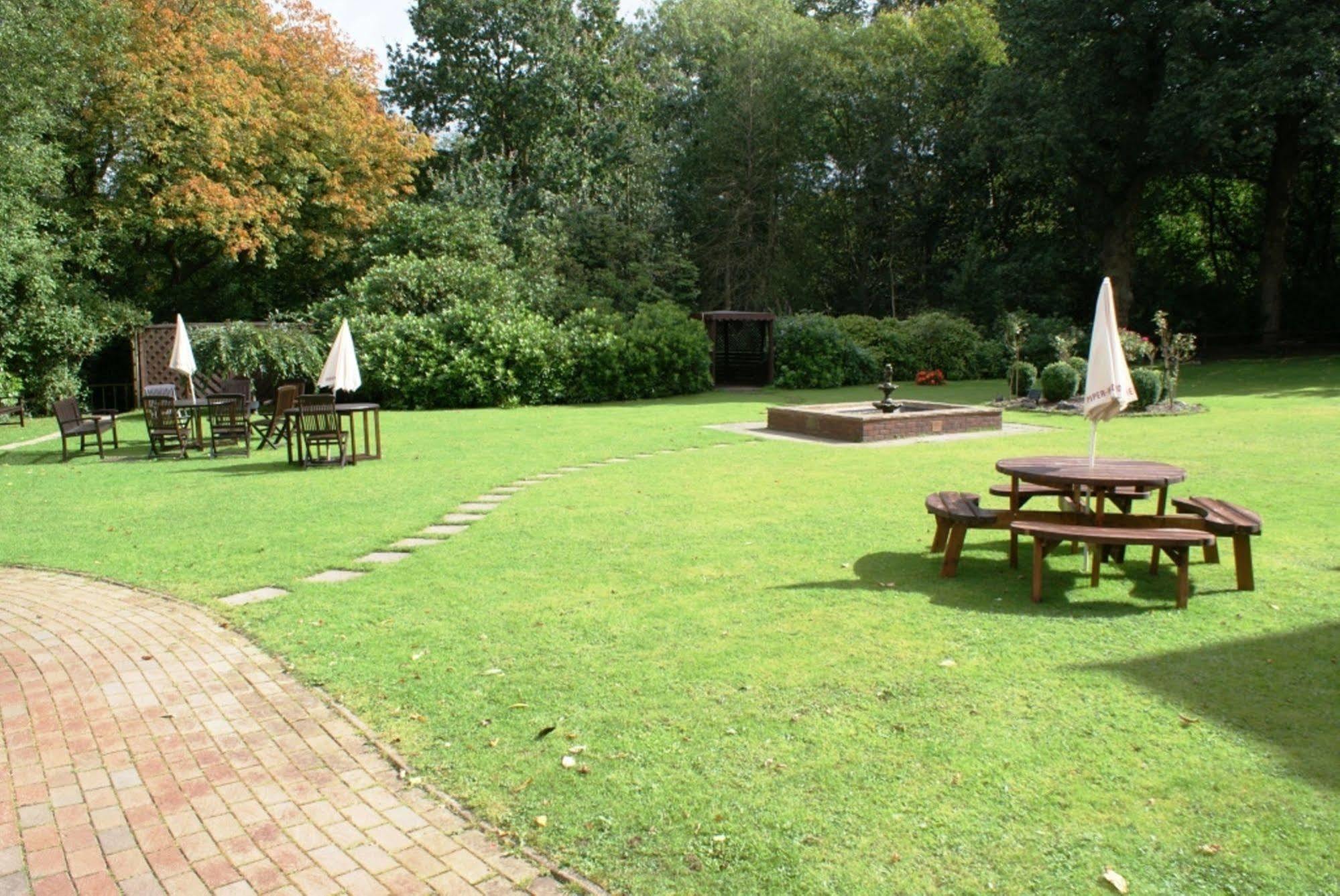 Hillscourt Hotel Barnt Green Exterior foto